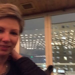 Meet your Posher, Shelly